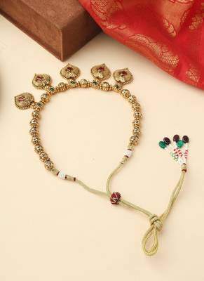 High Gold Necklace with Gold Motifs, Matching Earrings, and Stone Accents 3