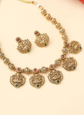 Ball Chain Necklace Set with Gold Motifs 4