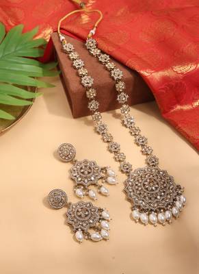 Antique Gold Necklace with Matching Earrings 1