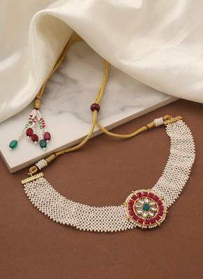 White Choker Set with Red Gold Pendant and Matching Earrings 2