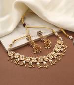 Kundan Choker Set with Matching Earrings