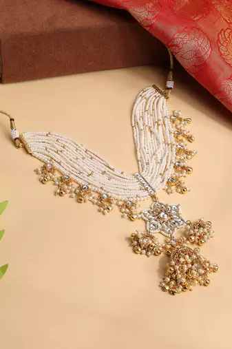 Kundan Pearl Necklace Set with Matching Earrings