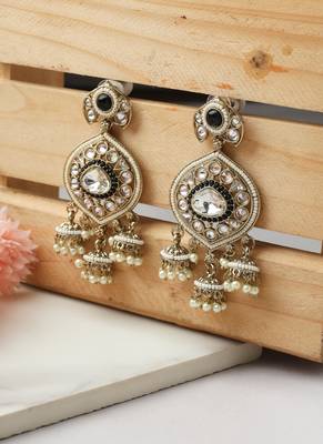 Kundan Danglers with Black Accents 2