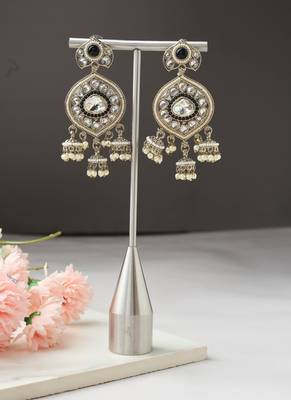 Kundan Danglers with Black Accents 1