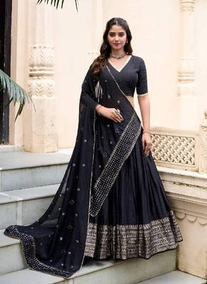 Black zari weaved chanderi lehenga-choli 3