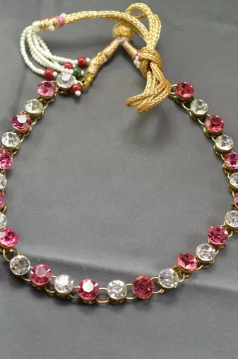 Free size brass golden stone stud kanthi