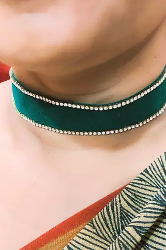 Adjustable size velvet green stone stud  kanthi