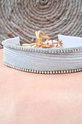 Adjustable size velvet white stone stud  kanthi