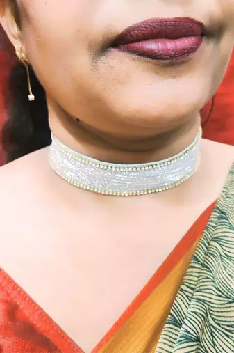 Adjustable size velvet white stone stud  kanthi