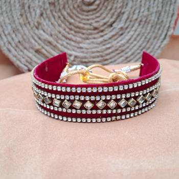 Adjustable size velvet maroon kunden stud  kanthi 2