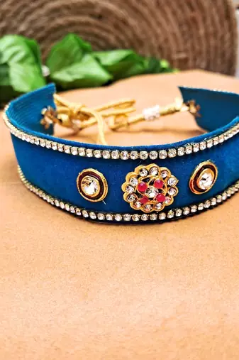 Adjustable size velvet radium kunden stud  kanthi