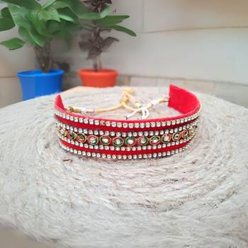 Adjustable size velvet red kunden stud  kanthi 1