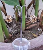 Size 1/2 inch  lakh golden stone stud tops