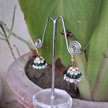 Size 1/2 inch  lakh golden stone stud jhumki 2