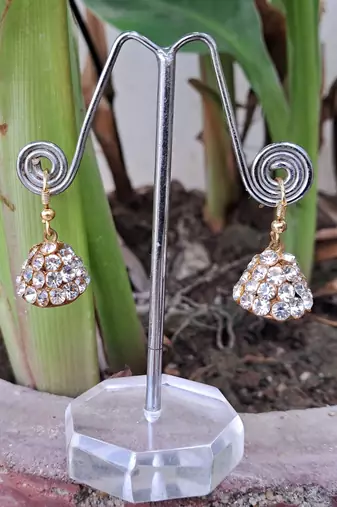 Size 1/2 inch  lakh golden stone stud jhumki