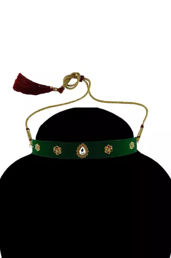 Adjustable size velvet green stone stud  kanthi