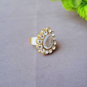 Free size brass white stone stud  ring 1