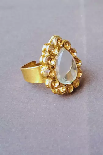 Free size brass golden stone stud  ring