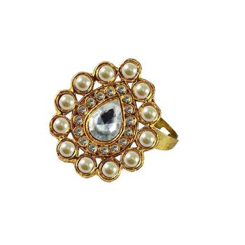 Free size brass white moti stud ring 3