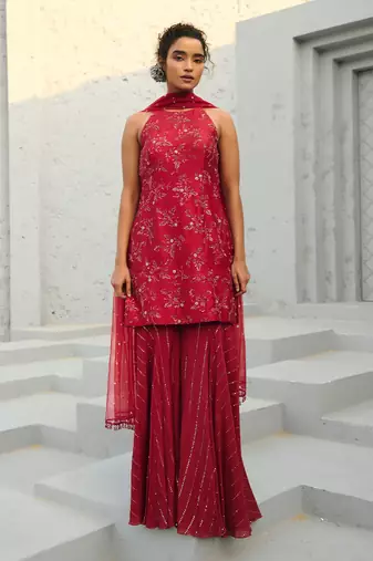 Serena sharara