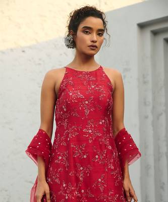 Serena sharara 3