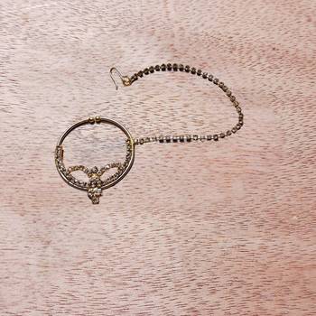 Free size brass golden stone stud  bali  nath 1