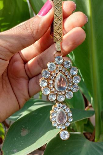 Size 5 inch brass golden stone stud key chain