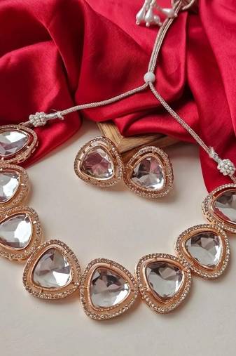 Rose gold crystal heart necklace set - luxury statement choker with matching earrings - modern bridal jewelry