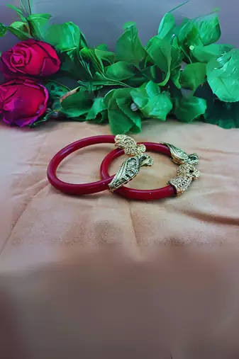Brass material red plain bangle