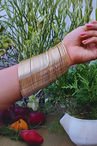 Metal material golden plain bangle