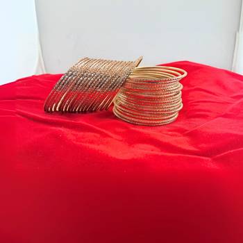 Metal material golden plain bangle 1