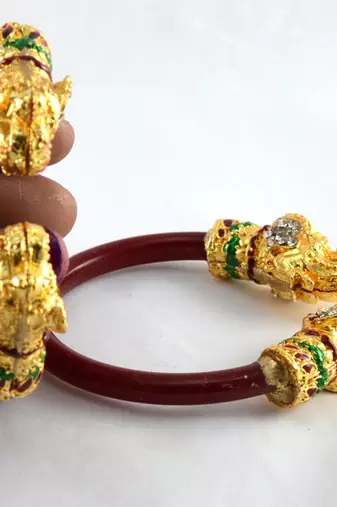 Brass material red plain bangle