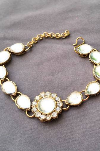 Adjustable size brass golden kunden stud  bracelet