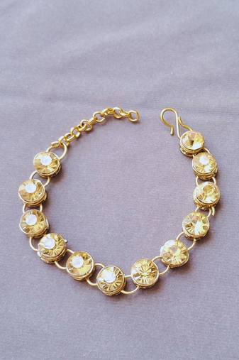 Adjustable size brass golden stone stud  bracelet