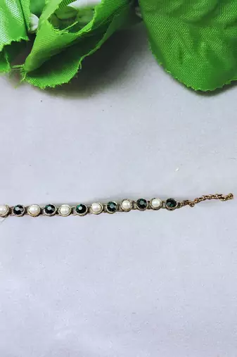 Adjustable size brass golden stone stud  bracelet