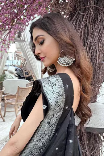 Black silk blend sarees with blouse