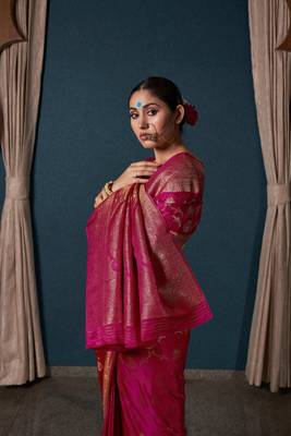 Pink Zari Woven Banarasi Satin Silk Saree 3