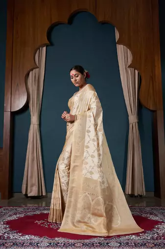 OFF White Zari Woven Banarasi Satin Silk Saree