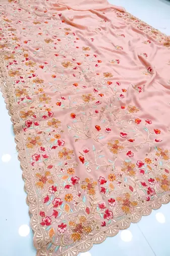 Peach Georgette Saree With Thread Work