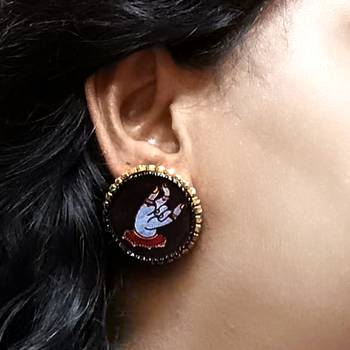 Handcrafted resin stud rs12 3
