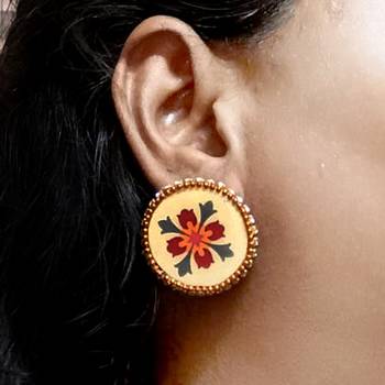 Handcrafted resin stud rs14 3