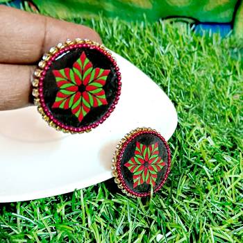 Handcrafted resin stud rs15 2