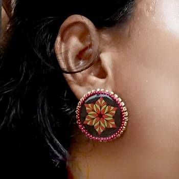 Handcrafted resin stud rs15 3