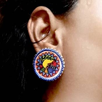 Handcrafted resin stud rs22 3