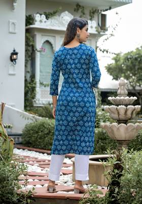 Blue formal looking cotton kurta set for trendy office looks 2