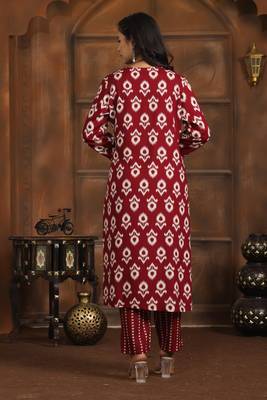 Maroon rayon printed indian kurta set 2