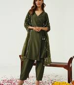 Green beautiful silk blend fabric festive readymade salwar kameez