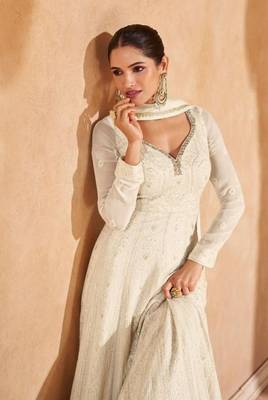 Cream georgette heavy thread embroidery work heavy looks anarkali dress 3