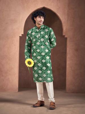 Green stylish men's kurta payjama for trendy ceremonial looks 1