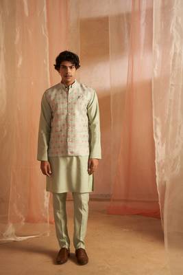 Pista ethnic indian wedding wear kurta payjama with nehru jacket for classy looks 1